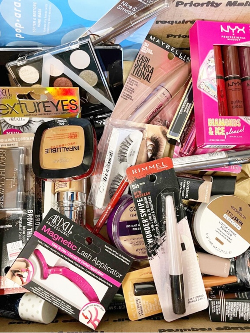 Mystery makeup & beauty tools box surprise gift
